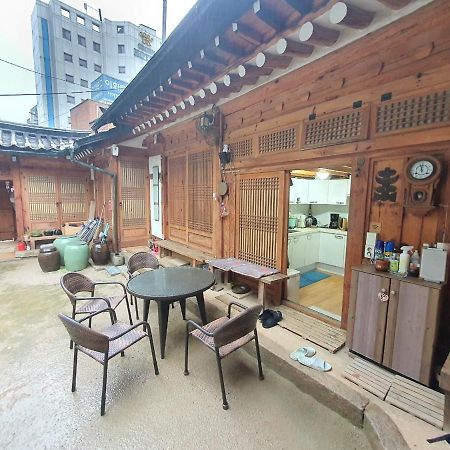 Namhyundang - Hanok Korean Traditional House Seul Zewnętrze zdjęcie