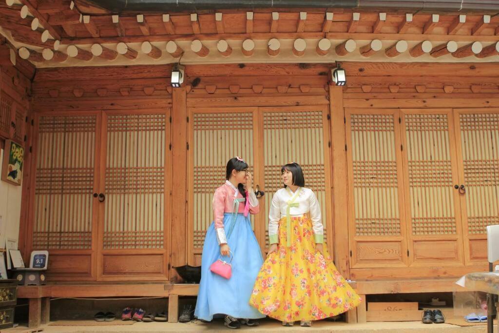 Namhyundang - Hanok Korean Traditional House Seul Zewnętrze zdjęcie